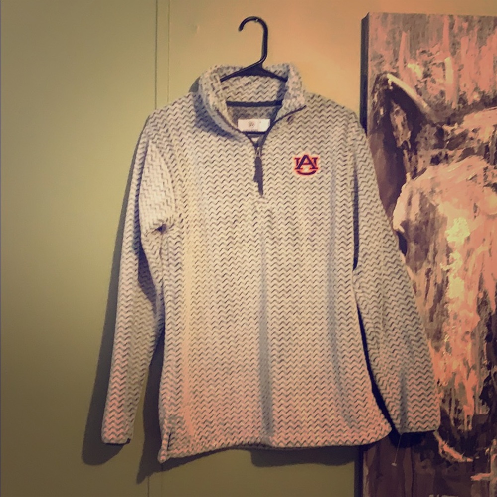 Comfy Auburn Pullover NWOT
